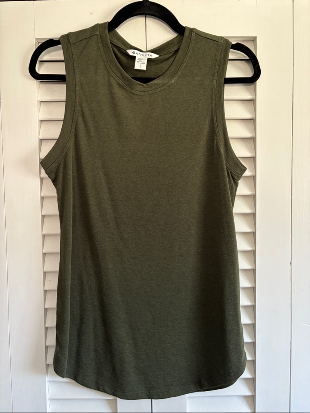 Women’s athleta breezy tank sz small
